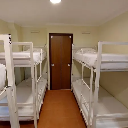 Hi - De Juventude Hostal