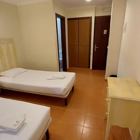 Hi - De Juventude Hostal *