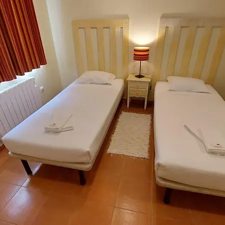 Hostal Hi - De Juventude