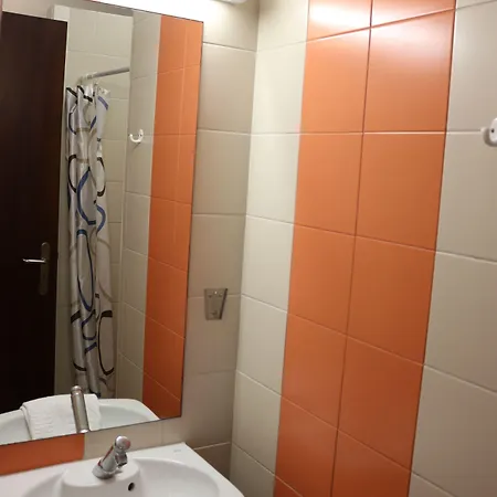 Hostal Hi - De Juventude